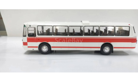 Лаз 699р автобус 1:43 demprice, масштабная модель, Classicbus, 1/43