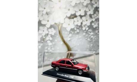 Mercedes 230e w124 Minichamps 1:43, масштабная модель, Mercedes-Benz, 1/43