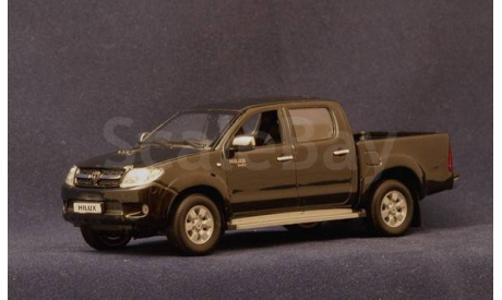 Toyota Hilux - black, масштабная модель, Minichamps, scale43