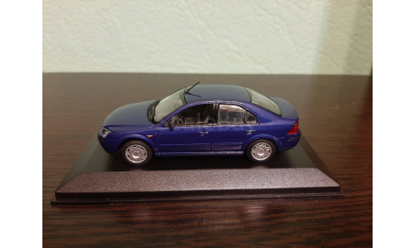 Ford Mondeo 2001, масштабная модель, Minichamps, scale43