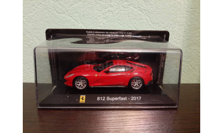 Ferrari 812 Superfast 2017, масштабная модель, Altaya Supercars, 1:43, 1/43