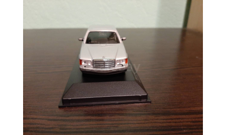 Mercedes-Benz 560 SEL W126 1990, масштабная модель, Minichamps, scale43