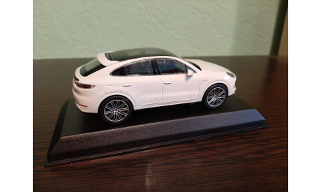 Porsche Cayenne Turbo S e-hybrid Coupe, масштабная модель, Norev, scale43