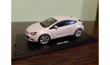 Opel Astra J GTC  white, масштабная модель, Motorart, scale43