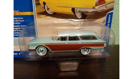 Ford country Squire 1960, масштабная модель, Johnny Lightning, scale64