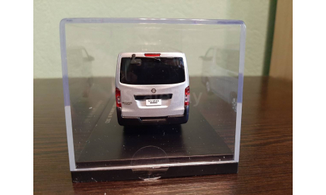 Nissan NV350 Caravan Van DX 2012, масштабная модель, Ebbro, scale43