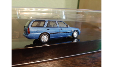 Ford Escort Turnier  1996, масштабная модель, IXO Road (серии MOC, CLC), 1:43, 1/43