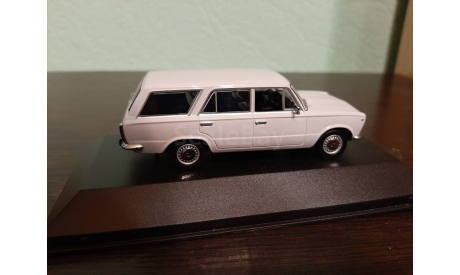 Polski Fiat 125P Kombi 1973, масштабная модель, IST Models, 1:43, 1/43