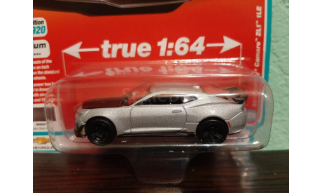 Chevrolet Camaro ZL1 1LE 2019, масштабная модель, ERTL (Auto World), scale64