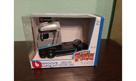 Mercedes Actros Gigaspace, масштабная модель, Mercedes-Benz, BBurago, scale43