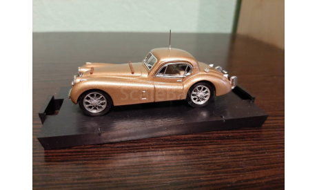 jaguar xk120 Linas-Monthlery 1948, масштабная модель, Brumm, scale43