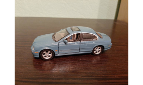 Jaguar S-Type  Ранняя Cararama. Двери открываются., масштабная модель, Bauer/Cararama/Hongwell, scale43