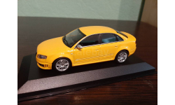 Audi RS4 2004