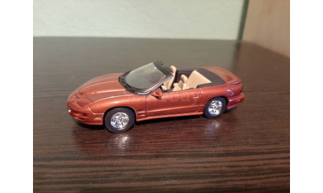 Pontiac Firebird cabriolet 1999, масштабная модель, Signature, scale43