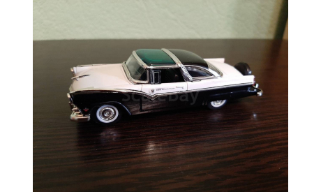 Ford Fairlane Crown Victoria 1955, масштабная модель, Signature, scale43