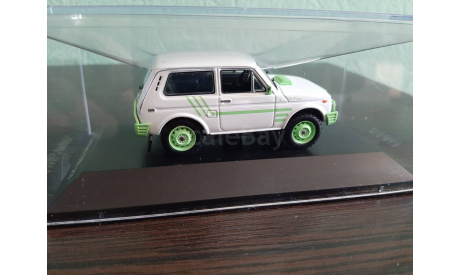 Lada 4*4 Niva St-Tropez 1990, масштабная модель, ВАЗ, VMM/VVM, scale43