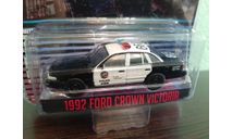 Ford Crown Victoria 1992, масштабная модель, Greenlight Collectibles, scale64