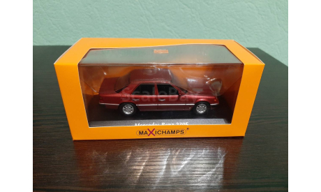 Mercedes-Benz 230E (W124) 1991, масштабная модель, Minichamps, scale43