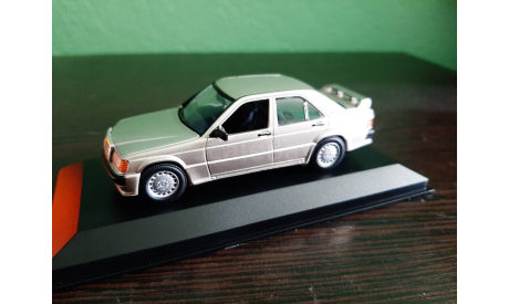 Mercedes-Benz 190E 2.3-16 (W201) 1984, масштабная модель, Minichamps, scale43