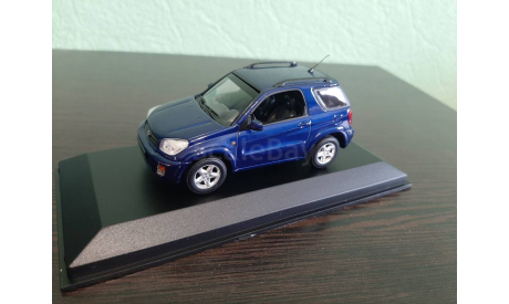 Toyota RAV4 2000, масштабная модель, Minichamps, scale43