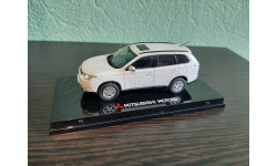 Mitsubishi Outlander 2014