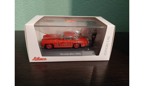 Mercedes-Benz 300SL W198 with Ski and figurine, масштабная модель, Schuco, scale43