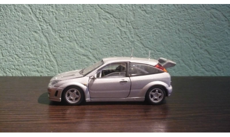 Ford Focus  Ранняя Cararama. Двери открываются., масштабная модель, Bauer/Cararama/Hongwell, scale43