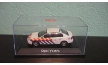 Opel Vectra (С) Sedan Police, масштабная модель, Schuco, scale43