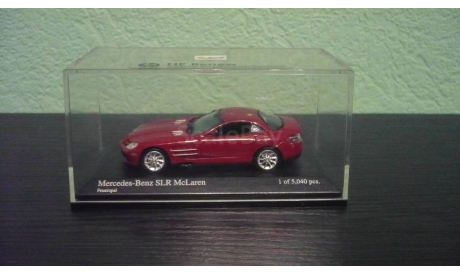 Mercedes-Benz SLR MCLaren  Minichamps, масштабная модель, scale64