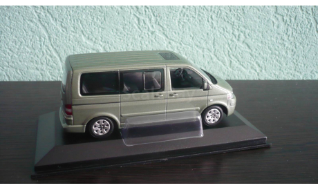 Volkswagen Multivan T5, масштабная модель, Minichamps, scale43