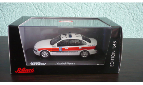 Vauxhall Vectra Police Lancashire 1997  (Opel Vectra), масштабная модель, Schuco, scale43