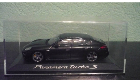 Porsche Panamera Turbo S  2014 карбоновый серый, масштабная модель, Minichamps, scale43