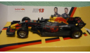 Red Bull RB13 #33 Formula 1 2017  Max Verstappen, масштабная модель, BBurago, 1:43, 1/43