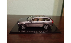 Volvo V90 Cross Country