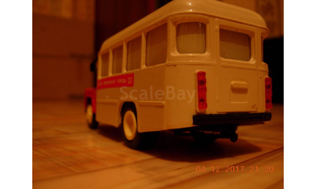 Курганский автобус 3270 Скорая КАвЗ, масштабная модель, scale43, Компаньон