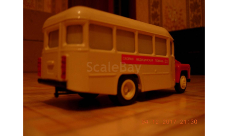 Курганский автобус 3270 Скорая КАвЗ, масштабная модель, scale43, Компаньон