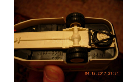 Курганский автобус 3270 Скорая КАвЗ, масштабная модель, scale43, Компаньон