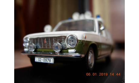 ВАЗ-2102 Жигули Lada Volkspolizei Police DDR IST Cars & Co CCC057, масштабная модель, scale43