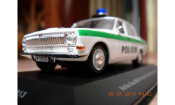 FOX013 VOLGA GAZ M24 Police of the Czech Republic 1993