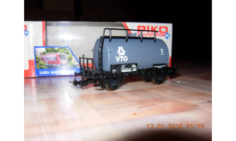 Модель цистерны фирмы PiKO, железнодорожная модель, scale87