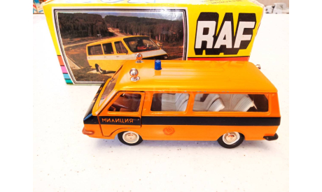 МАСШТАБНАЯ МОДЕЛЬ  RAF-2203 МИЛИЦИЯ ГАИ, масштабная модель, ТАНТАЛ, scale43