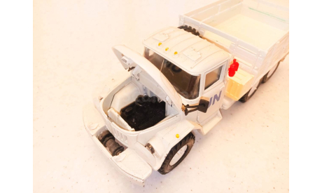 Масштабная модель ЗИЛ-131 UN (ООН), масштабная модель, Элекон, 1:43, 1/43