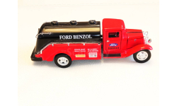 Модель FORD BB-157 TRUCK 1934г.