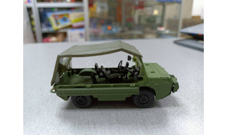 ЛУАЗ-967М, масштабная модель, Автолегенды СССР журнал от DeAgostini, 1:43, 1/43