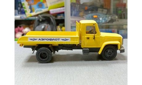 горький-3307 аэрофлот багажный 1-43 компаньон, масштабная модель, ГАЗ, 1:43, 1/43