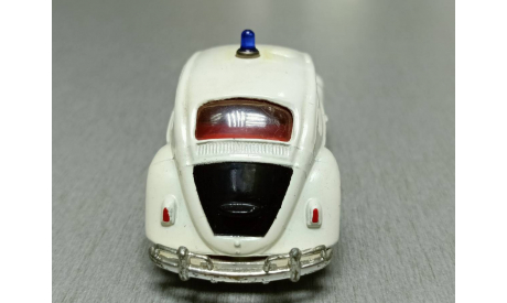 VOLKSWAGEN 1200 SALOON 1-43 CORGI 373, масштабная модель, CORGI TOYS, 1:43, 1/43