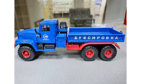 краз-255в1 балластный тягач 1-43 наш автопром Н953, масштабная модель, 1:43, 1/43