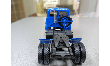 МАЗ-5431 тягач(1978-90) 1-43 наш автопром Н719, масштабная модель, scale43