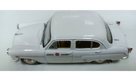 москвич 403 1-43 автолегенды 32(гос.номера такси), масштабная модель, scale0