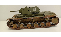 советский тяжелый огнеметный танк КВ-8 1942 1-35 восточный экспресс(собранный)А